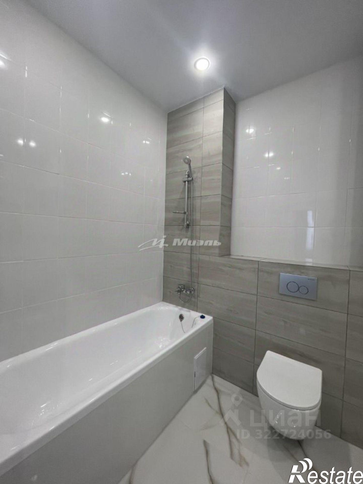 Купить квартиру за 8 600 000 рублей на проспект Александра Суворова, 101