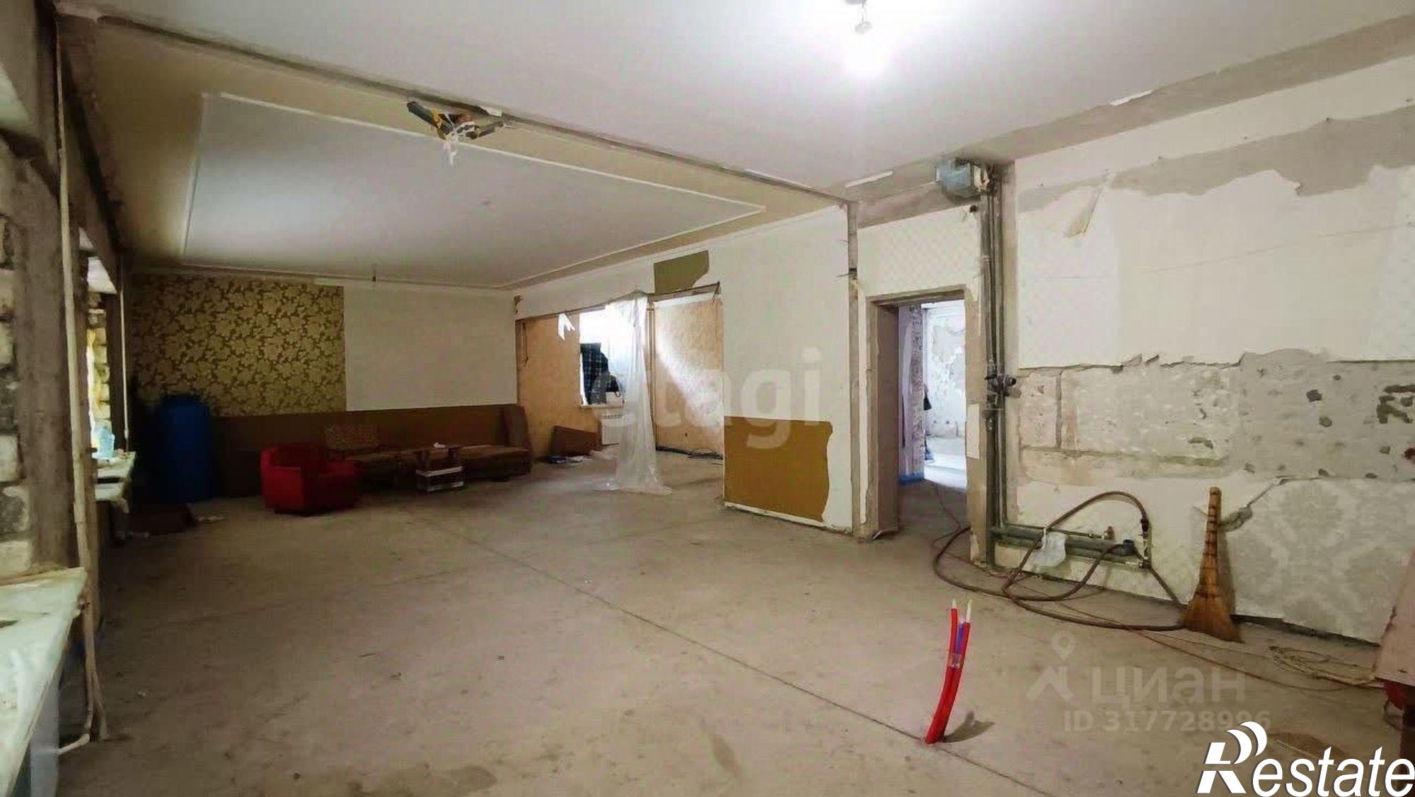 Купить квартиру за 28 000 000 рублей на ул Беспалова, 49