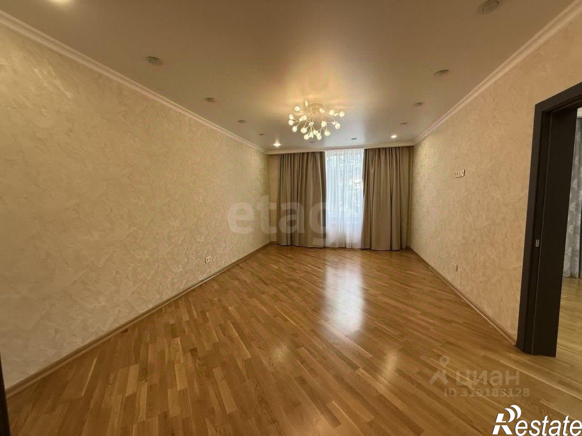 Купить квартиру за 20 000 000 рублей на Гурзуфская улица, 16А