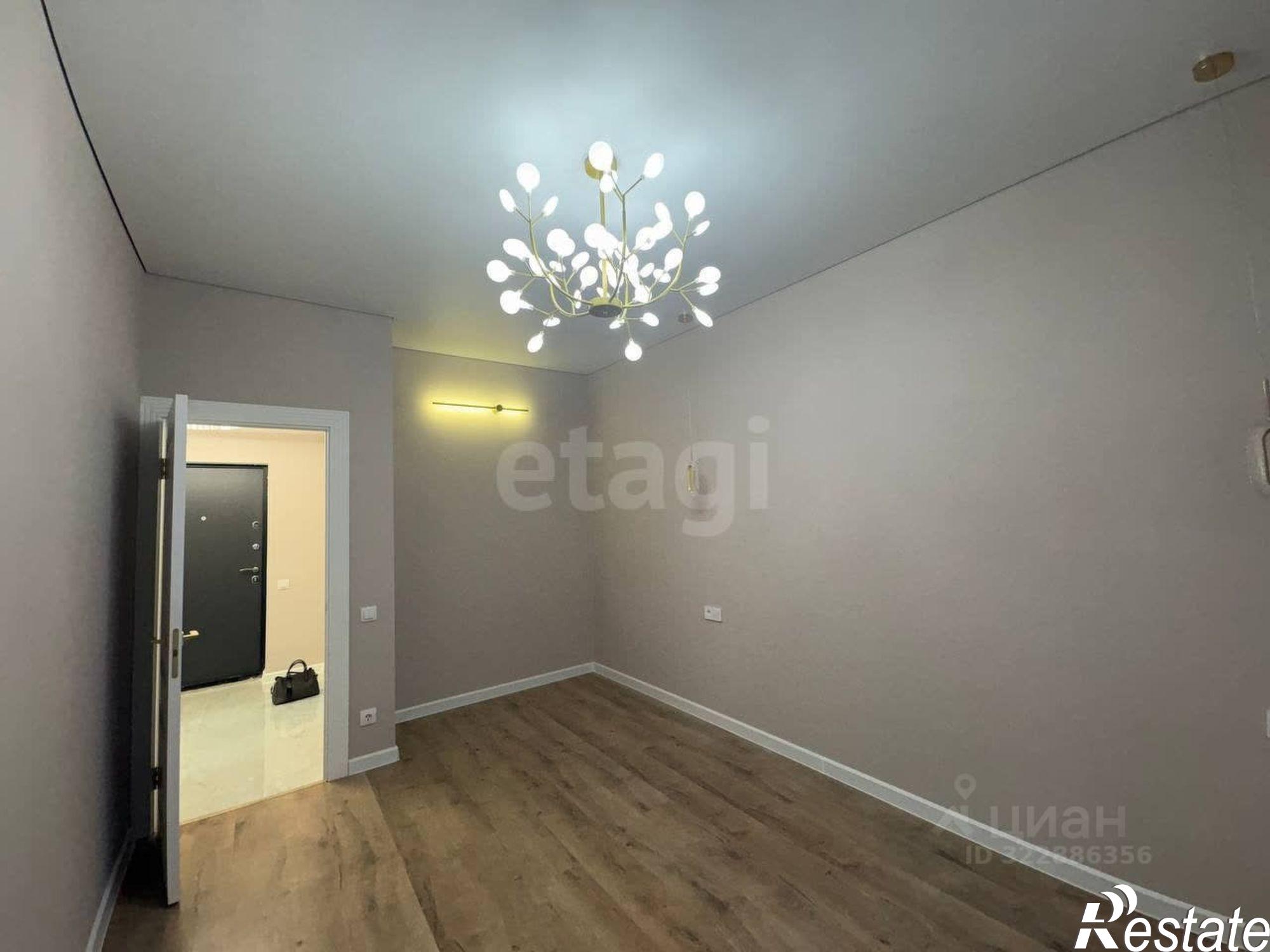 Купить квартиру за 8 600 000 рублей на проспект Александра Суворова, 101