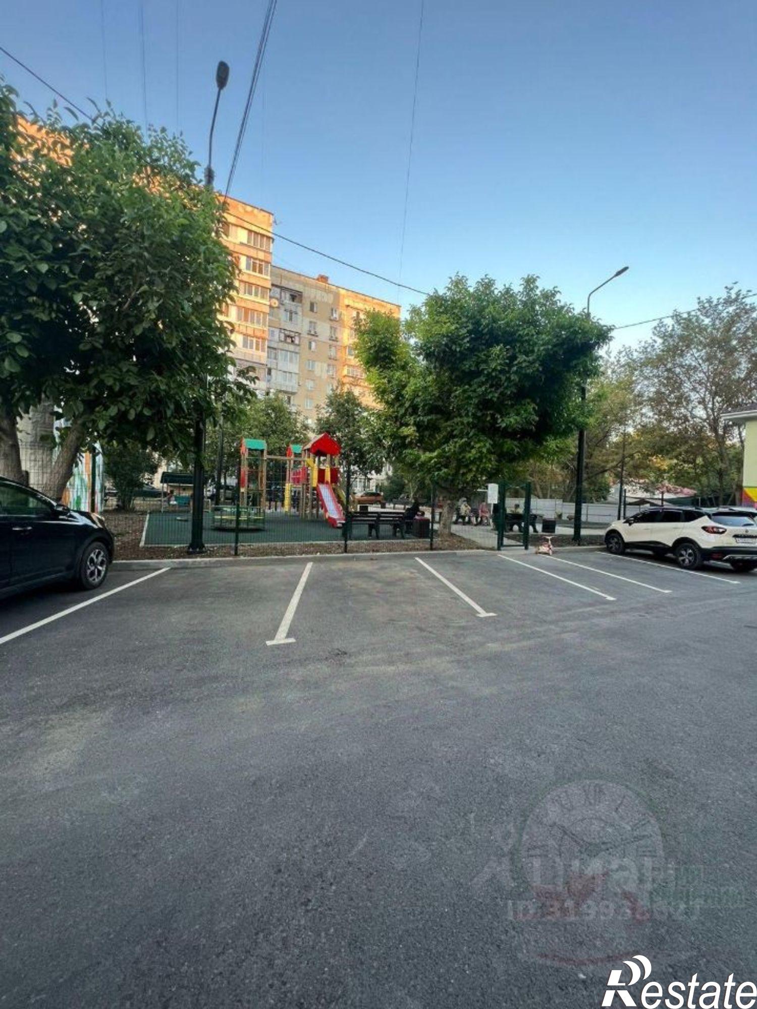 Купить квартиру за 10 150 000 рублей на улица Декабристов, 9