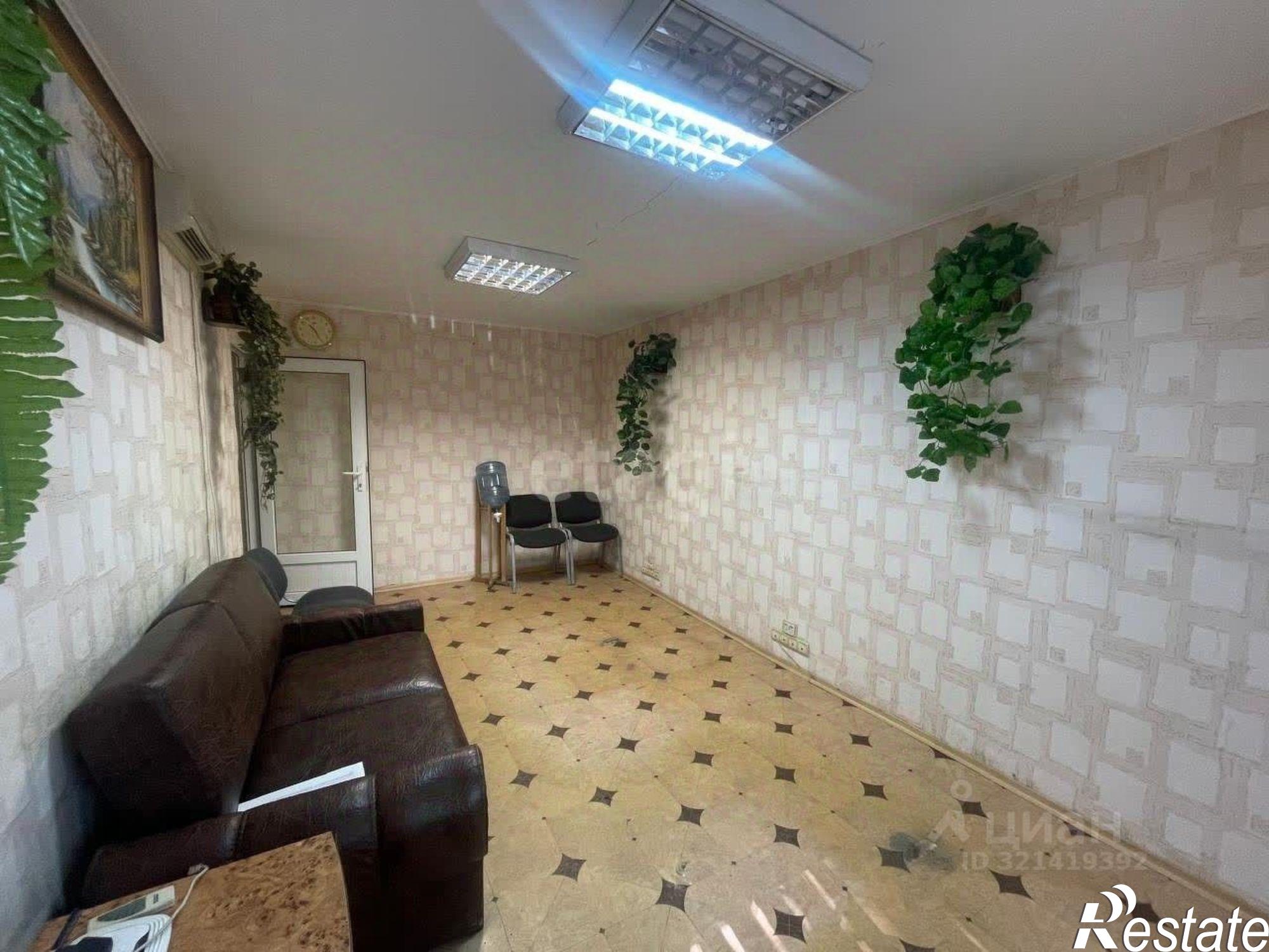 Купить квартиру за 7 300 000 рублей на Кечкеметская улица, 118