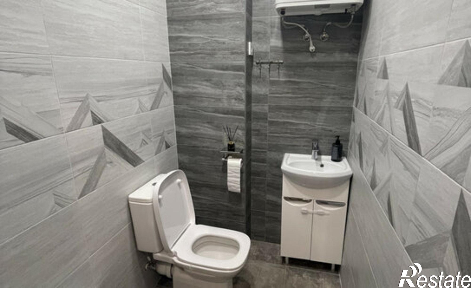 Купить квартиру за 9 900 000 рублей на Балаклавская улица, 73Б