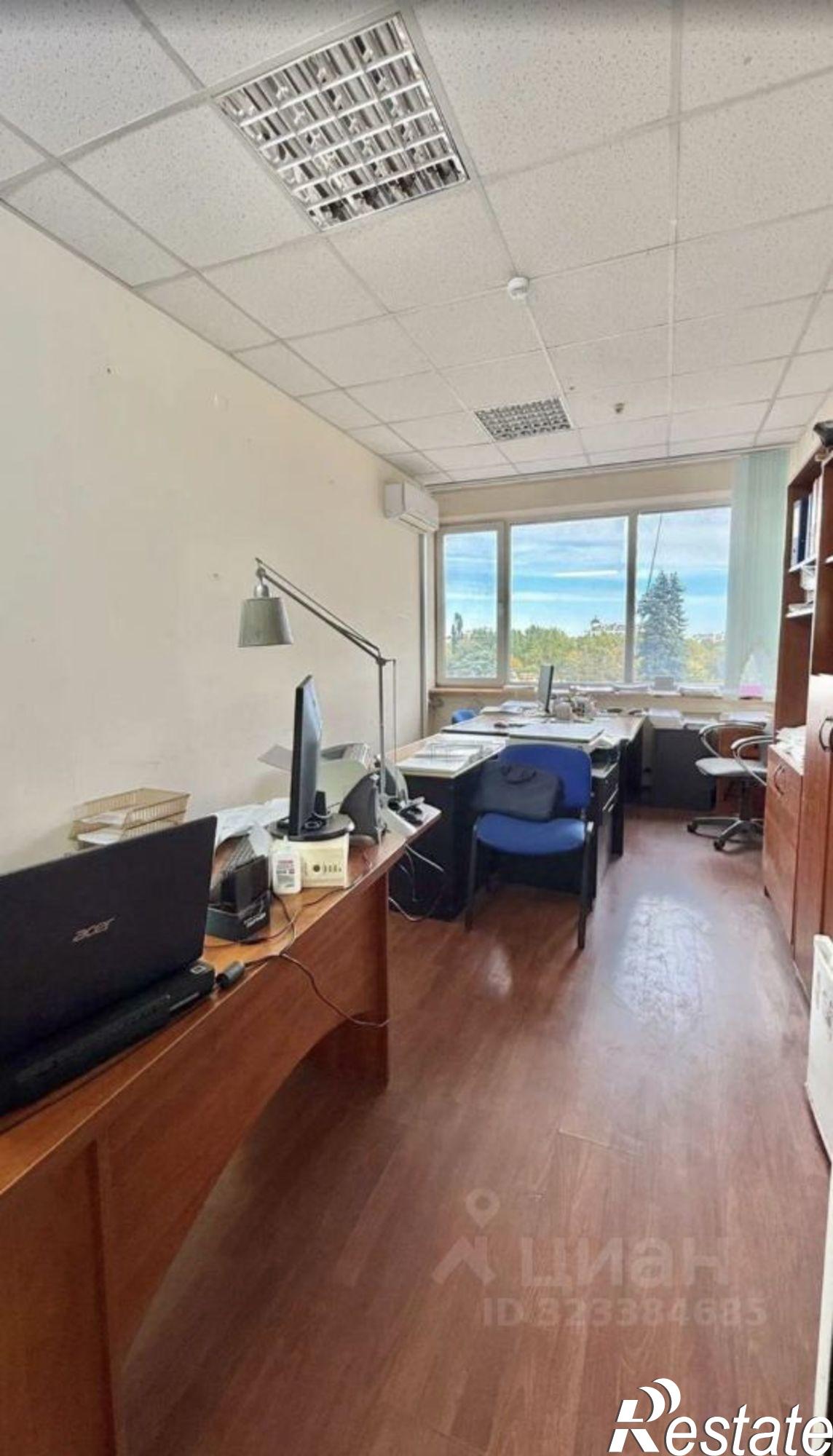 Купить офис, помещение под офис за 6 500 030 рублей на проспект Кирова, 29/1