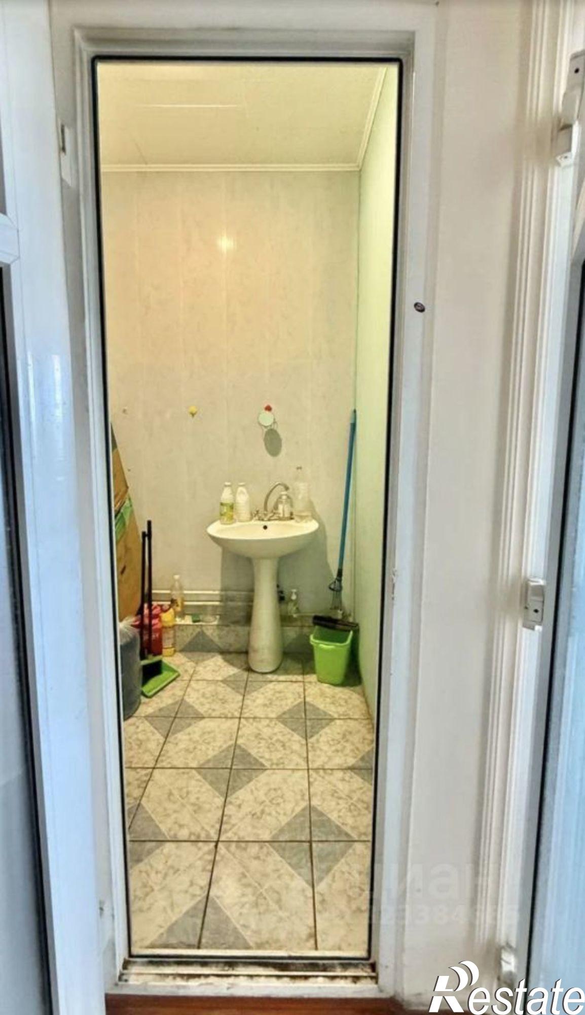 Купить офис, помещение под офис за 6 500 030 рублей на проспект Кирова, 29/1