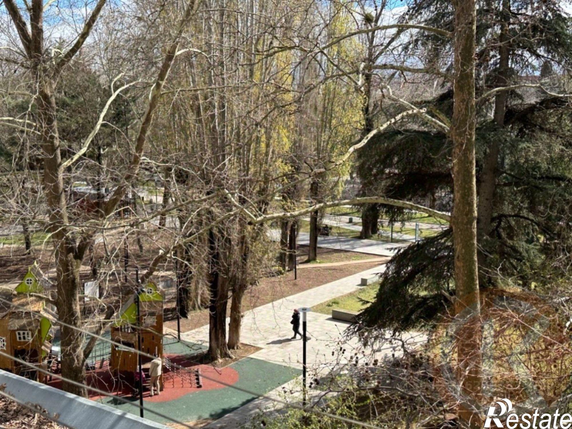 Купить квартиру за 8 000 000 рублей на проспект Кирова, 41