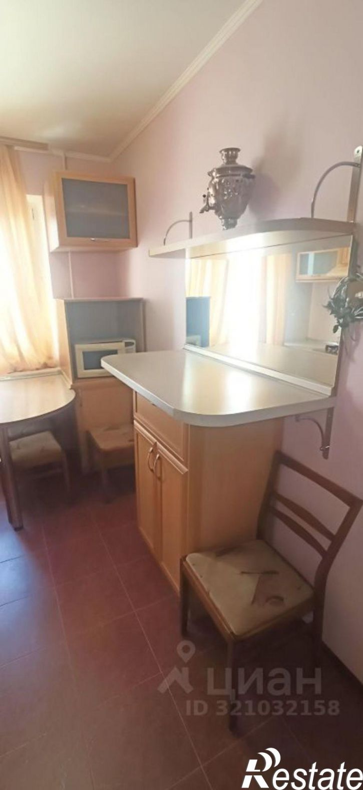 3-комн квартира ул 60 лет Октября, 20,  д. 20