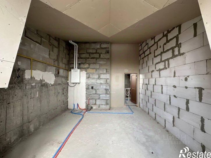 3-комн квартира проспект Кирова, 34,  д. 34