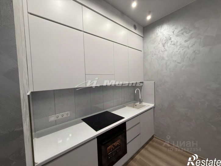 1-комн квартира пр-кт Александра Суворова, 101,  д. 101