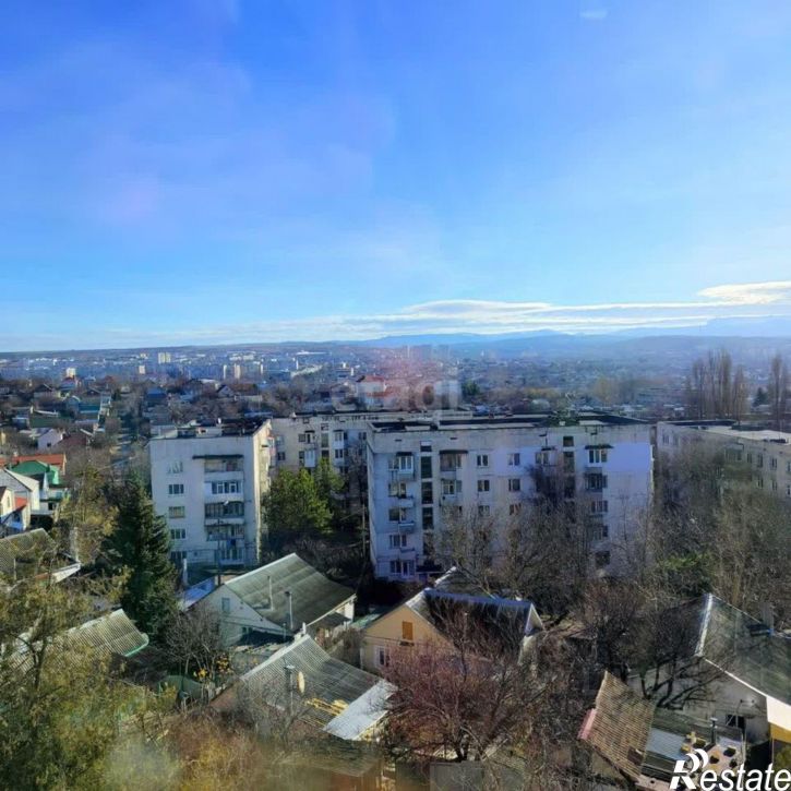 4-комн квартира ул Кечкеметская, 103А,  д. 103А