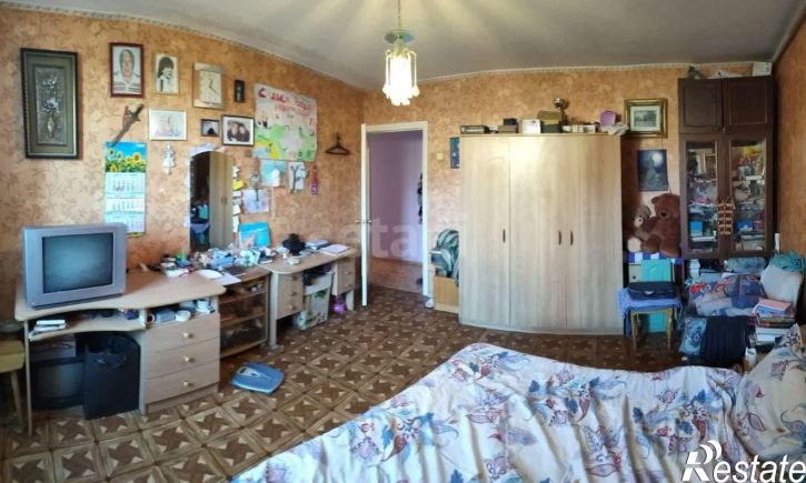 4-комн квартира ул Кечкеметская, 103А,  д. 103А