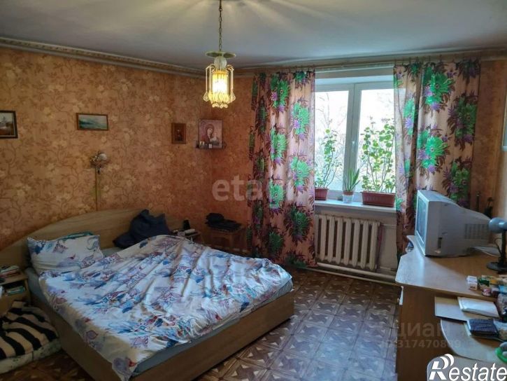 4-комн квартира ул Кечкеметская, 103А,  д. 103А