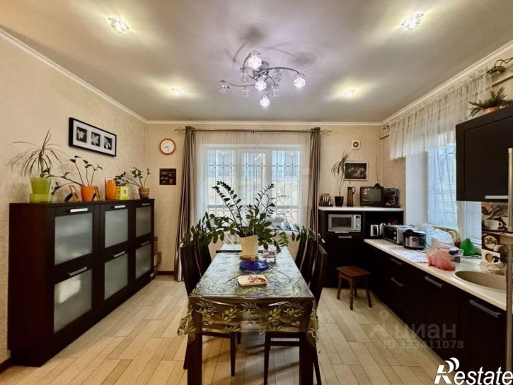 4-комн квартира Севастопольская улица, 82А,  д. 82А