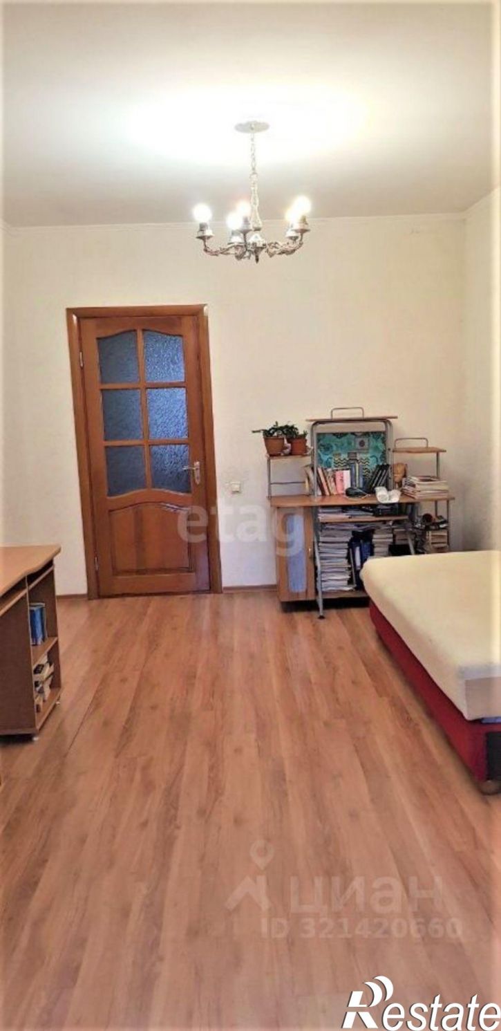 3-комн квартира Баррикадная улица, 62,  д. 62