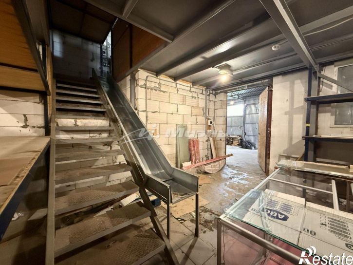 Склад улица Жени Дерюгиной, 6,  д. 6