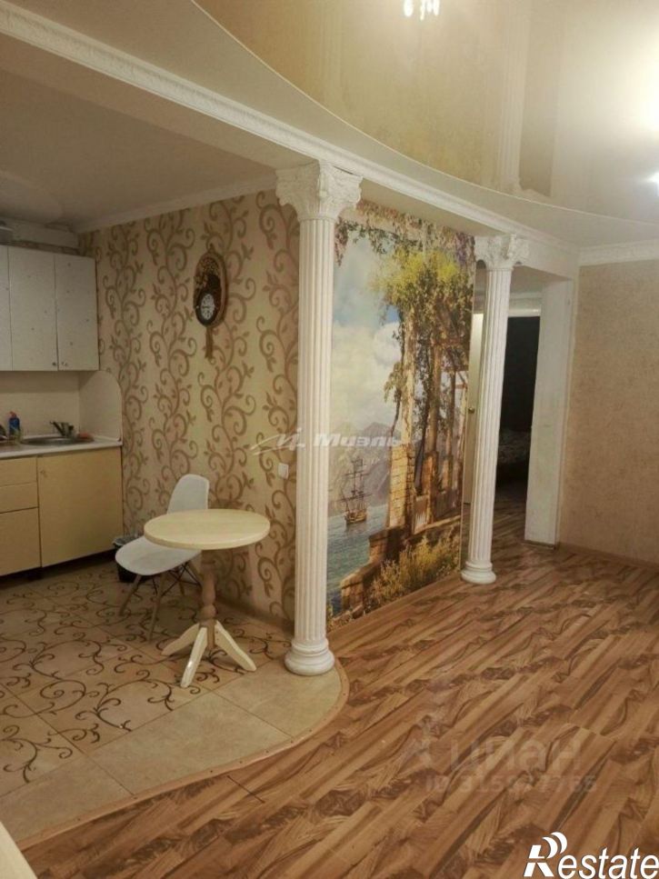 3-комн квартира улица 60 лет Октября, 11,  д. 11