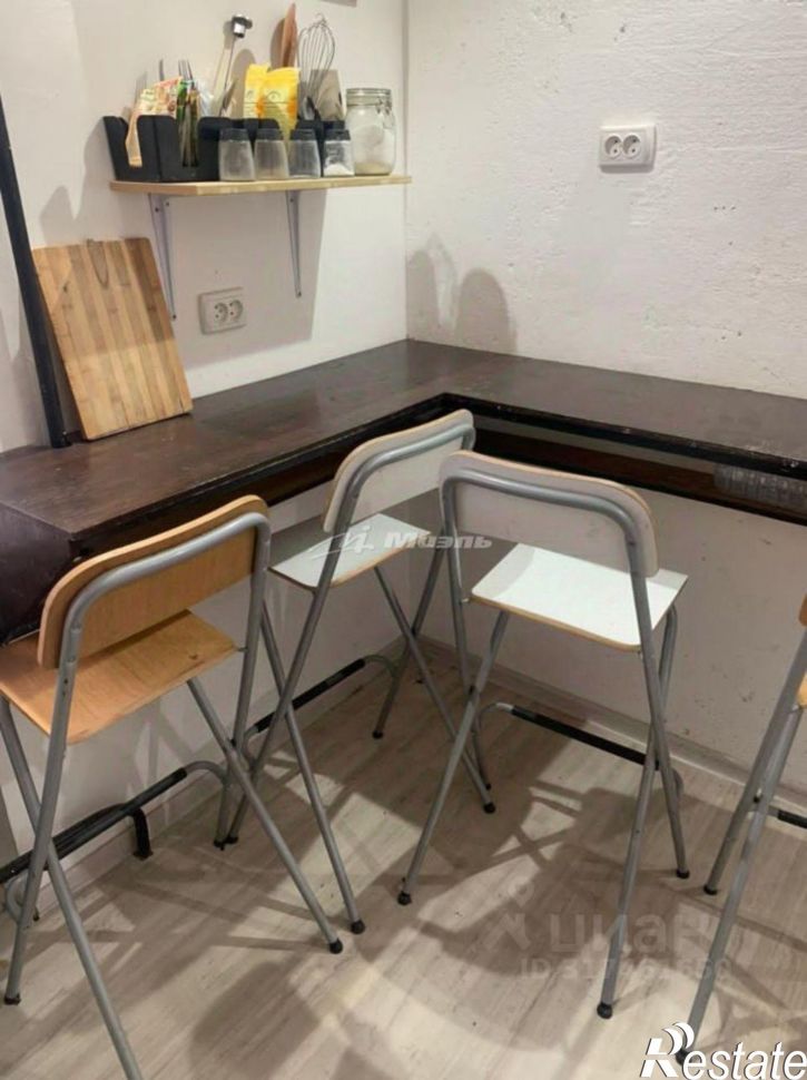 2-комн квартира ул Космическая, 3/8,  д. 3/8