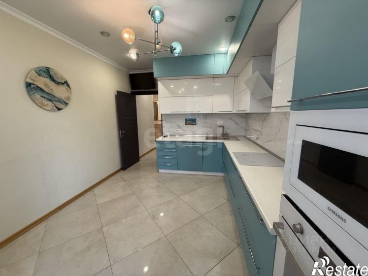 4-комн квартира Гурзуфская улица, 16А,  д. 16А