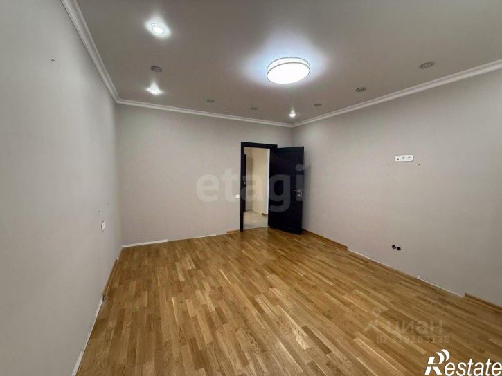 4-комн квартира Гурзуфская улица, 16А,  д. 16А