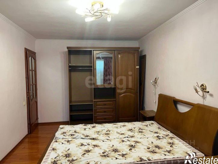 3-комн квартира ул Залесская, 44,  д. 44