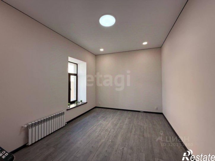 4-комн квартира улица Желябова, 26,  д. 26