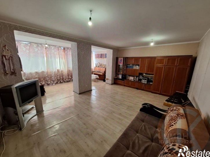 3-комн квартира Балаклавская улица, 121,  д. 121