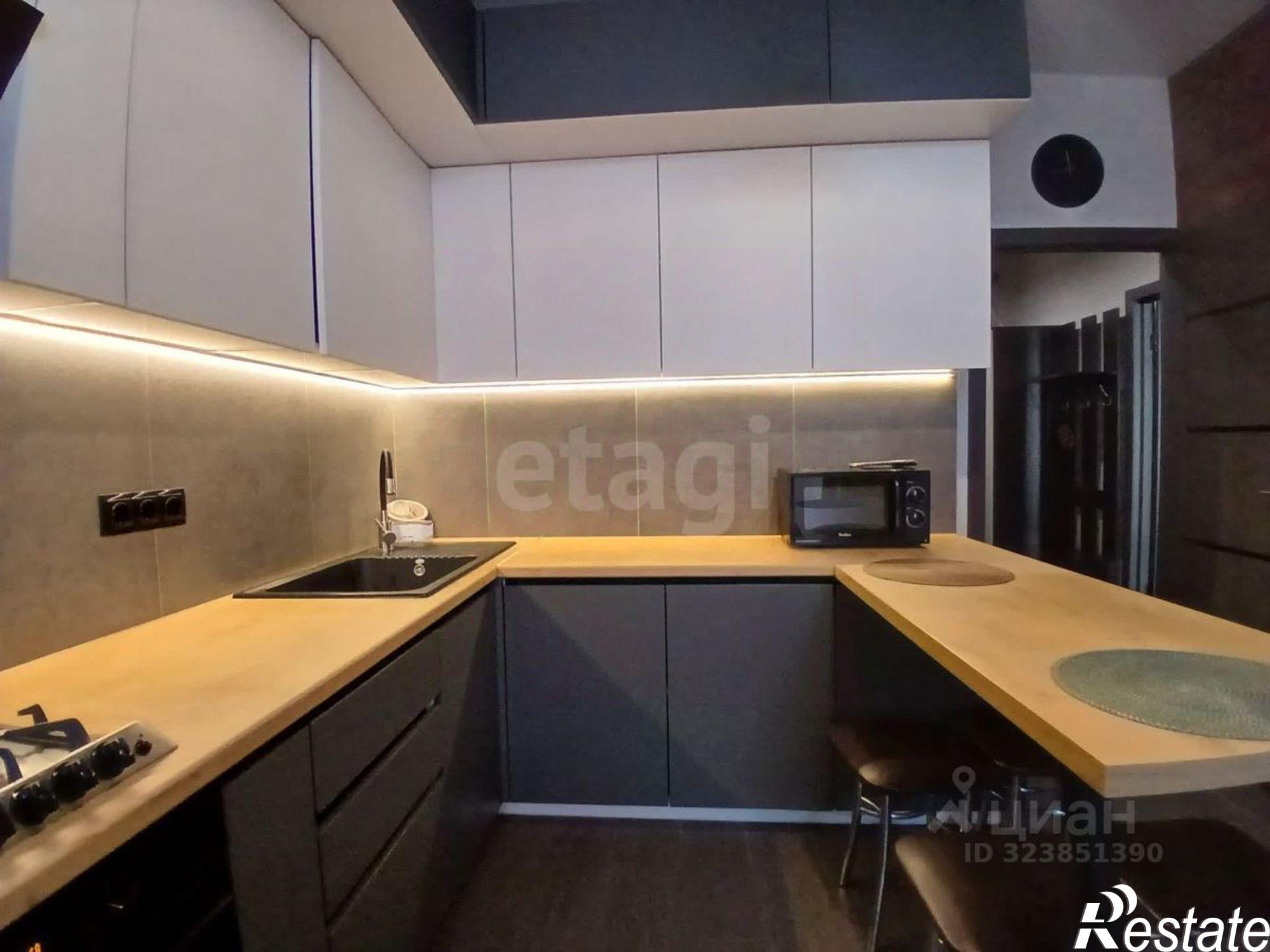 Сдать квартиру за 40 000 рублей на улица Батурина, 18