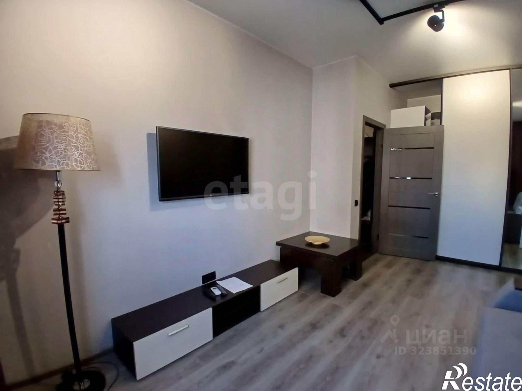 Сдать квартиру за 40 000 рублей на улица Батурина, 18