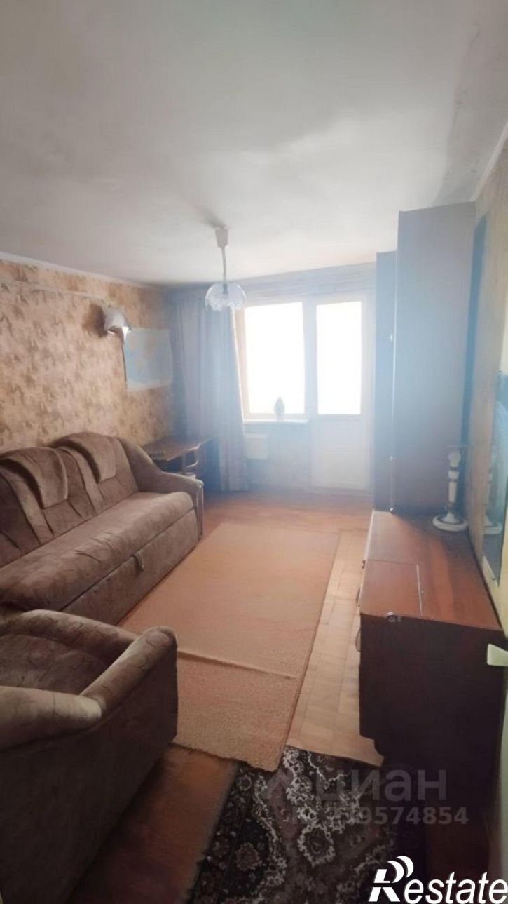 3-комн квартира улица Тренёва, 8,  д. 8