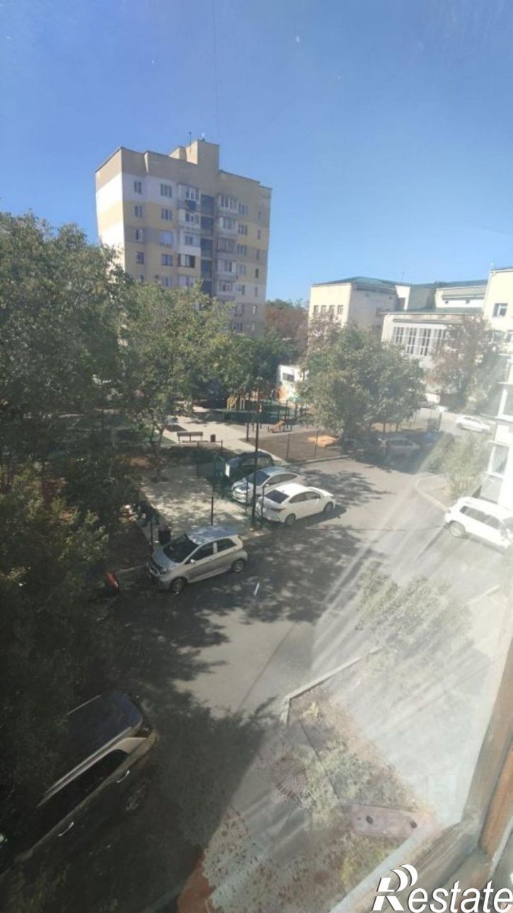 3-комн квартира улица Тренёва, 8,  д. 8