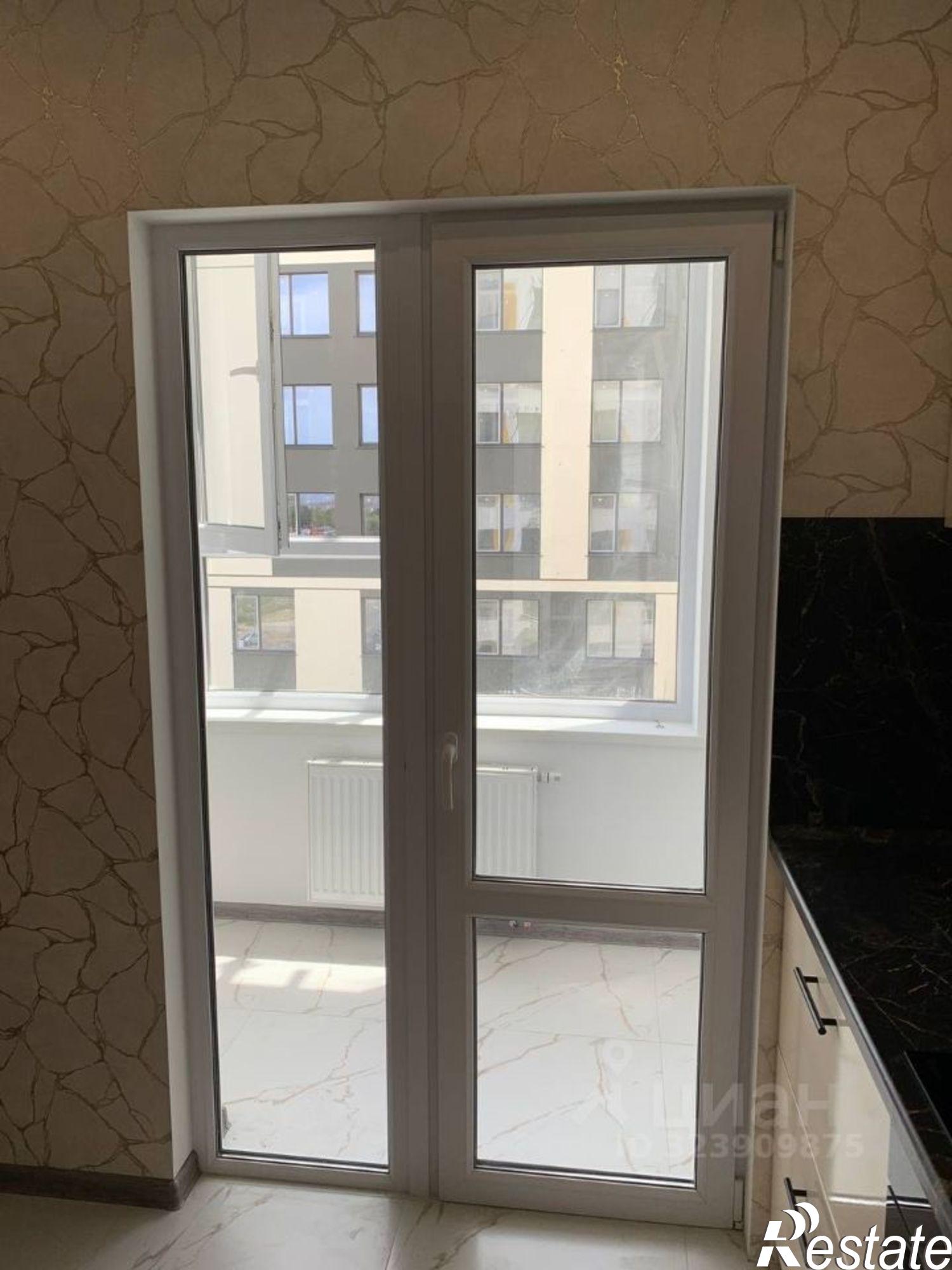 Сдать квартиру за 38 000 рублей на пр-кт Александра Суворова, 101