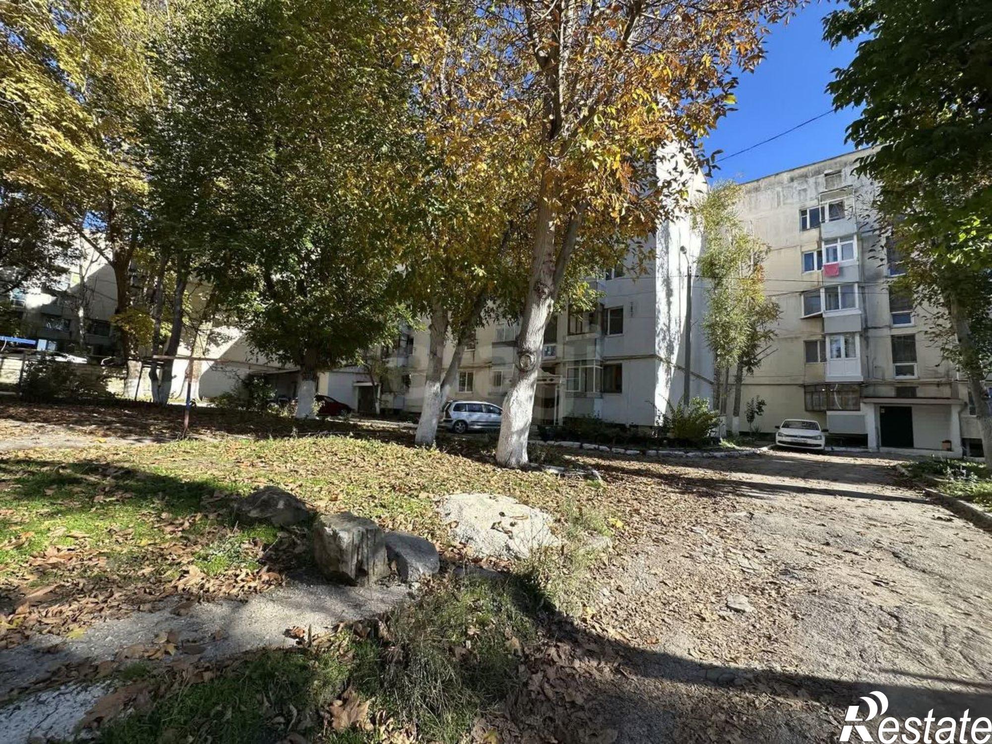 Сдать квартиру за 38 000 рублей на ул Автомобилистов, 2