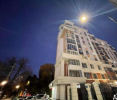 3-комн, 98кв м, этаж 10/12 проспект Кирова, 49