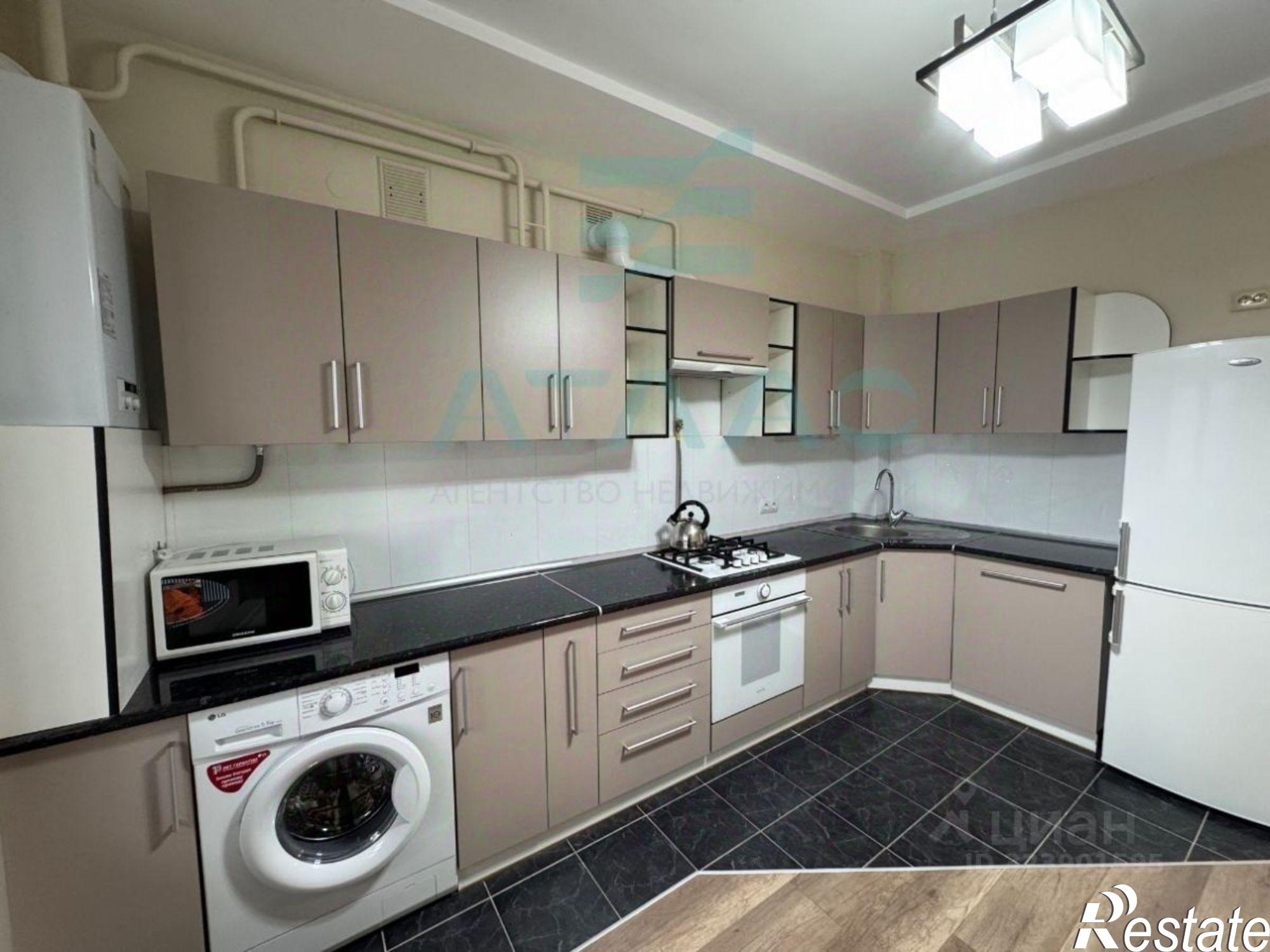 Сдать квартиру за 37 000 рублей на Ковыльная улица, 92