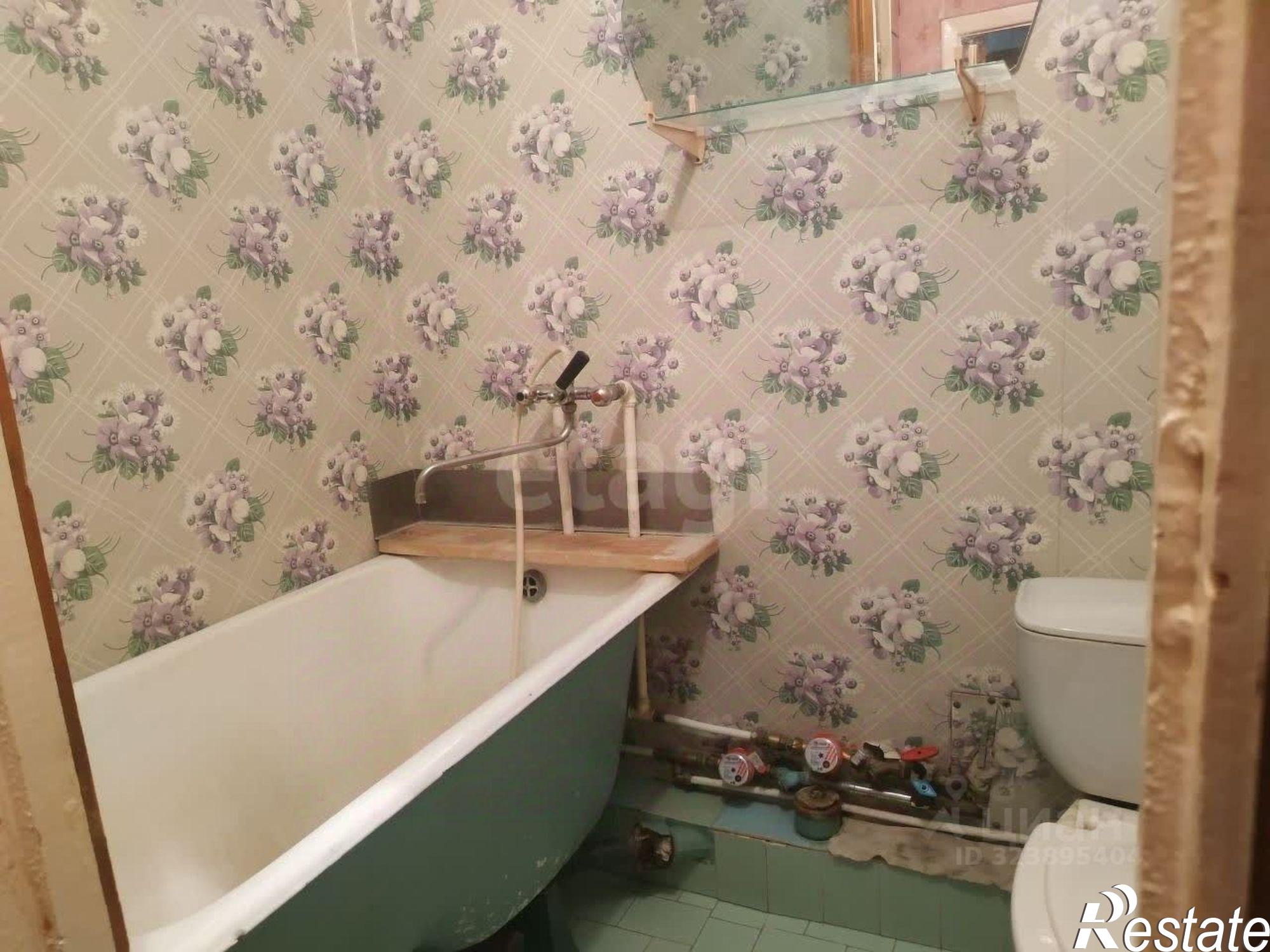 Купить квартиру за 4 500 000 рублей на улица 60 лет Октября, 17