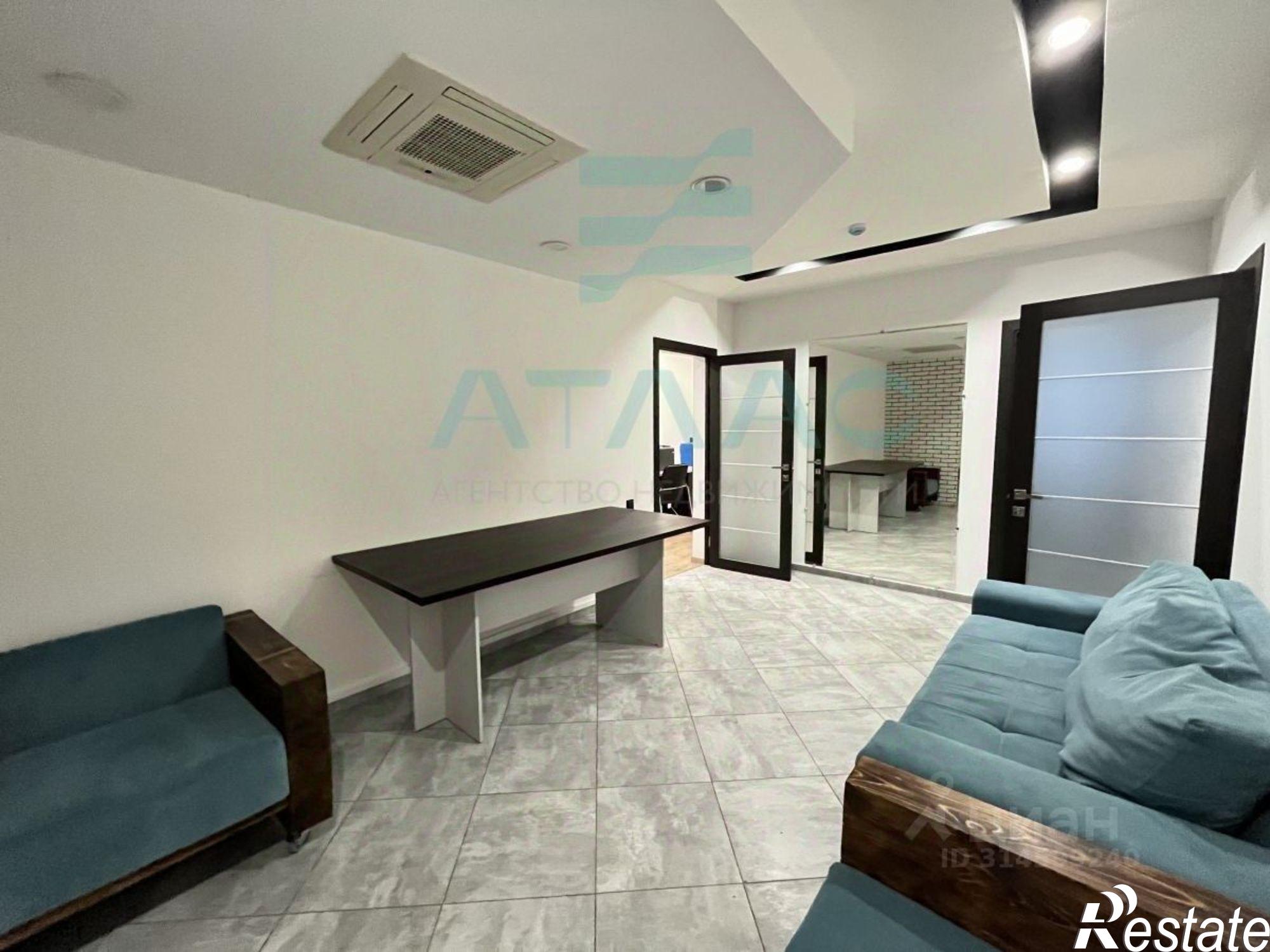 Купить офис, помещение под офис за 90 000 200 рублей на улица Гаспринского, 5