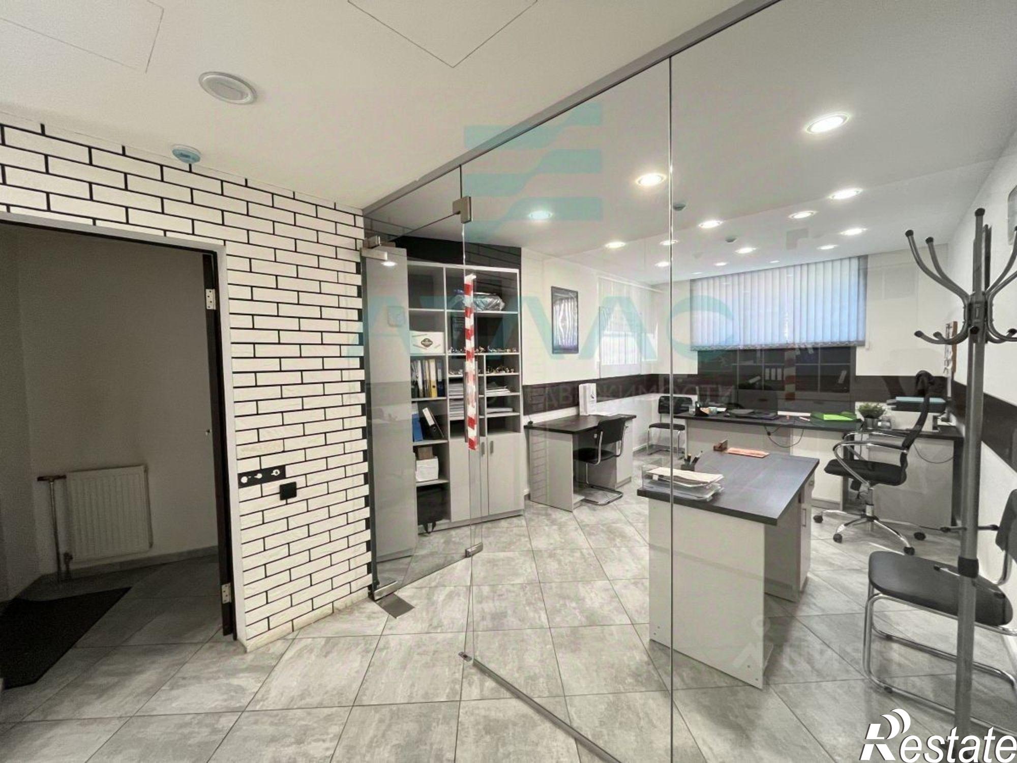 Купить офис, помещение под офис за 90 000 200 рублей на улица Гаспринского, 5