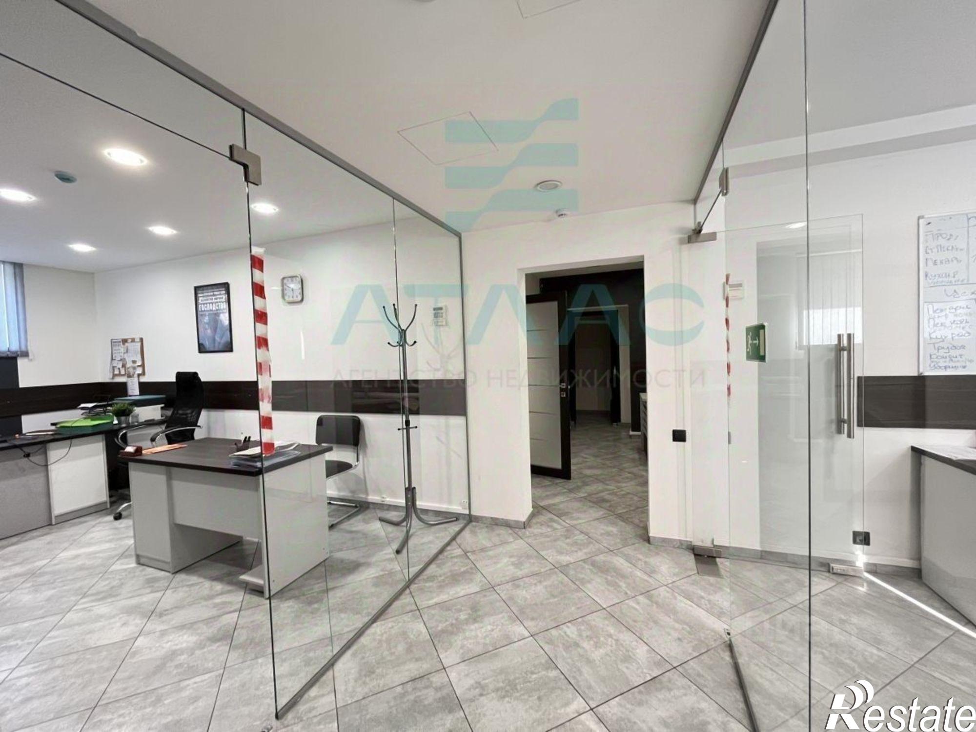 Купить офис, помещение под офис за 90 000 200 рублей на улица Гаспринского, 5