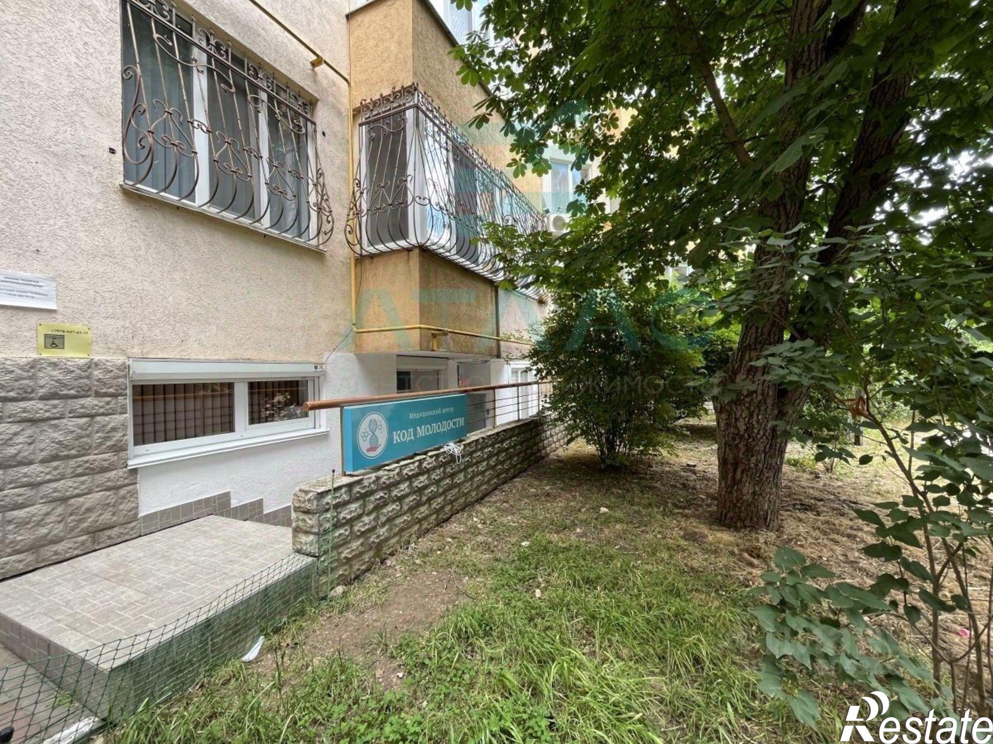 Купить офис, помещение под офис за 90 000 200 рублей на улица Гаспринского, 5