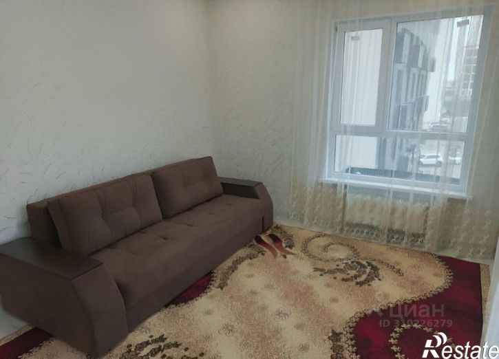 2-комн квартира пр-кт Александра Суворова, 97,  д. 97