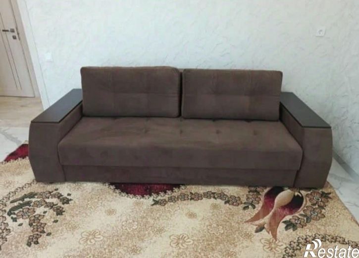 2-комн квартира пр-кт Александра Суворова, 97,  д. 97