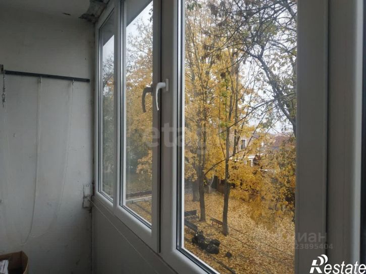 1-комн квартира улица 60 лет Октября, 17,  д. 17