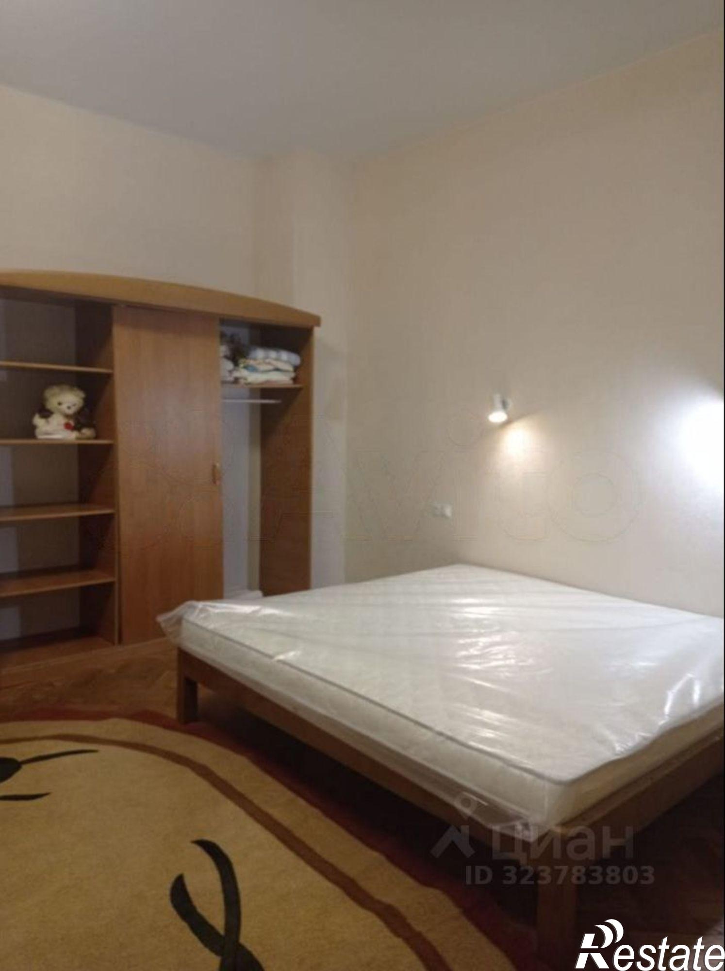 Сдать дачу, дом, коттедж за 60 000 рублей на ул Индустриальная, 43