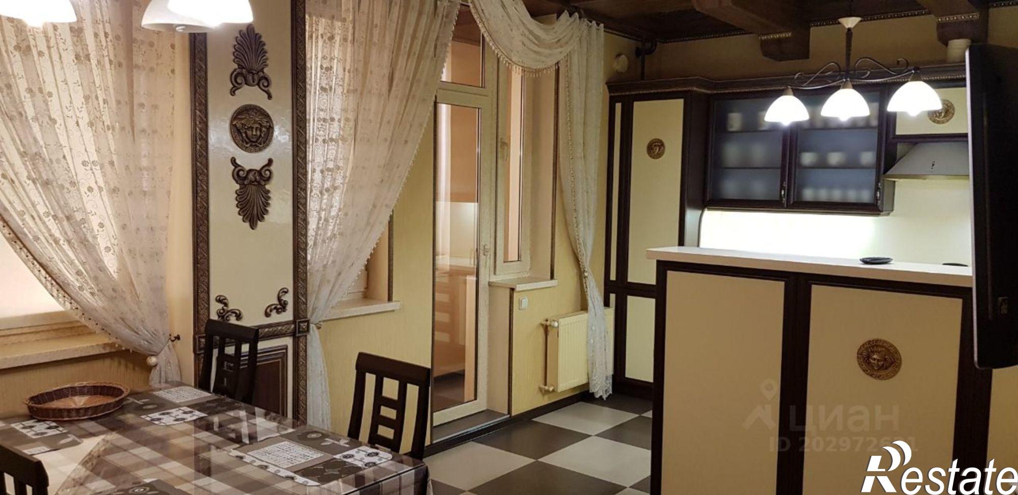 Сдать квартиру за 50 000 рублей на улица Тренёва, 21