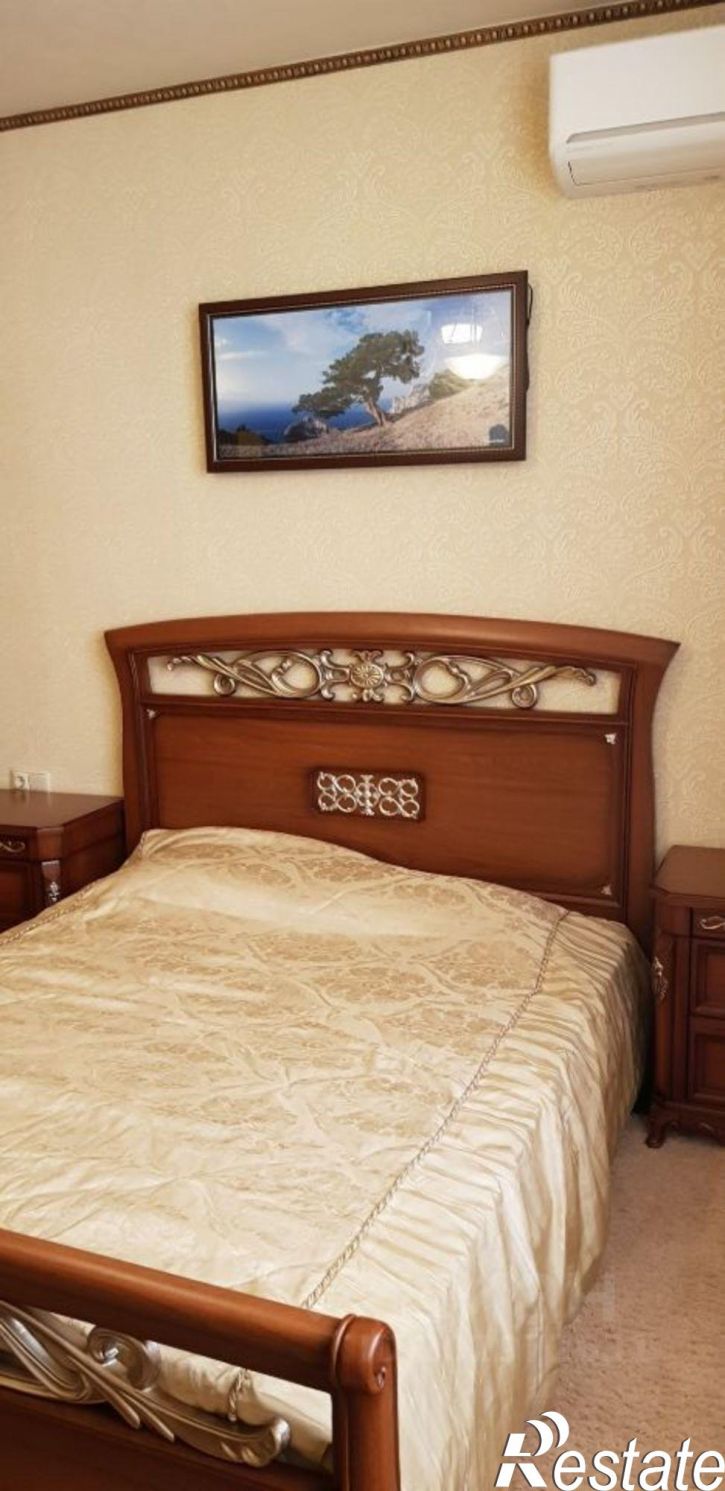 2-комн квартира улица Тренёва, 21,  д. 21