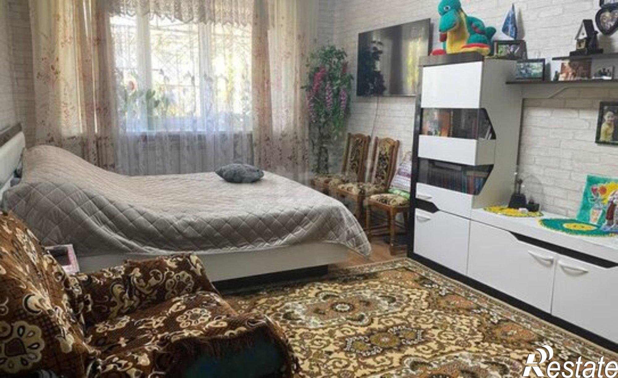 Купить квартиру за 10 000 000 рублей на улица 1-й Конной Армии, 21А