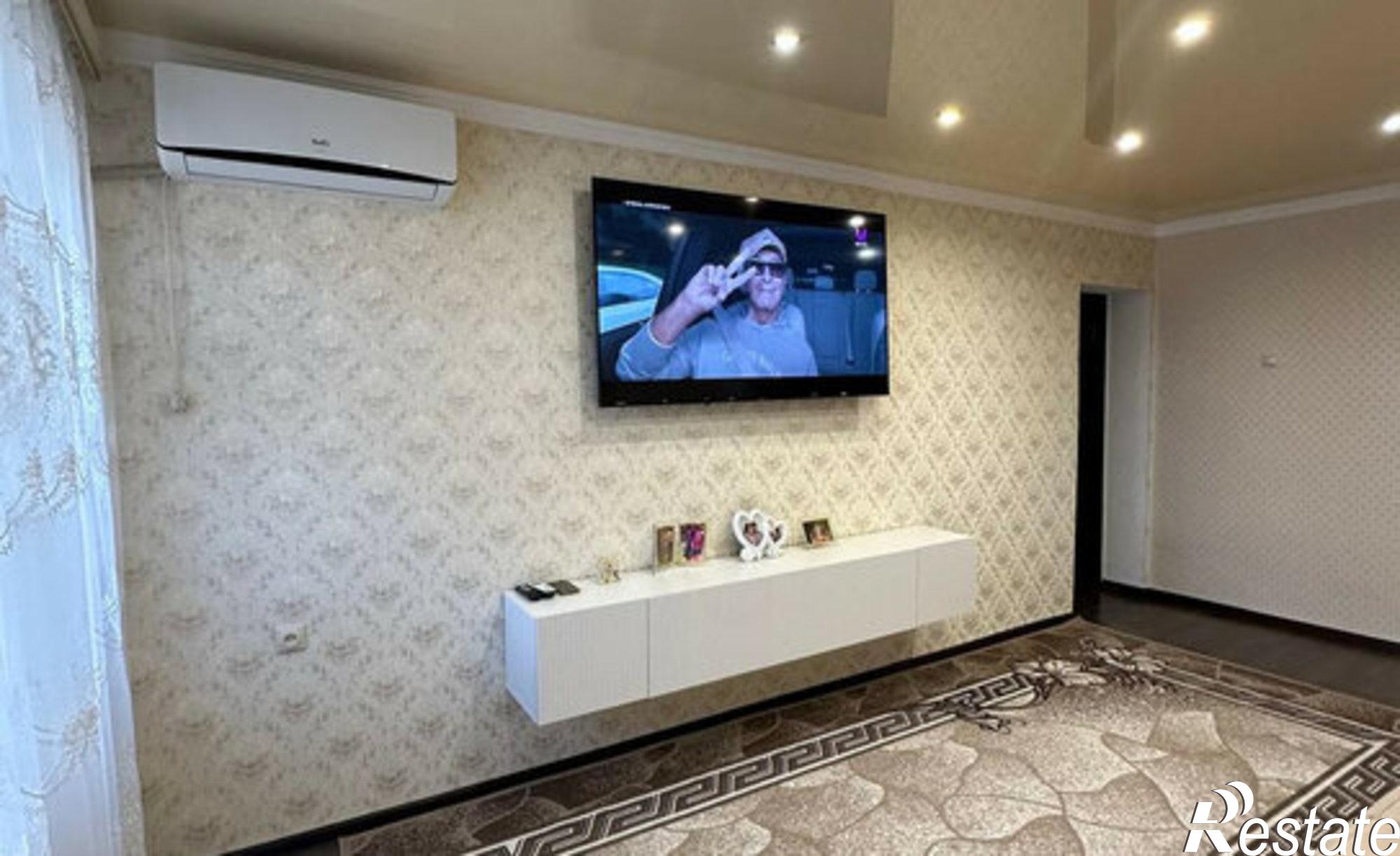 Купить квартиру за 8 000 000 рублей на улица Трубаченко, 22