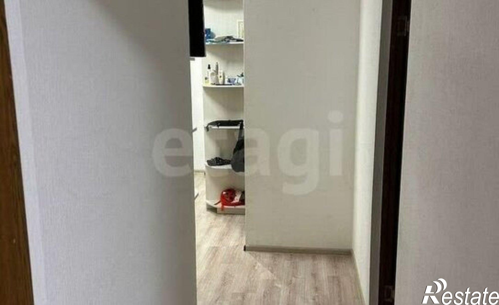 Купить квартиру за 9 800 000 рублей на ул Индустриальная, 43