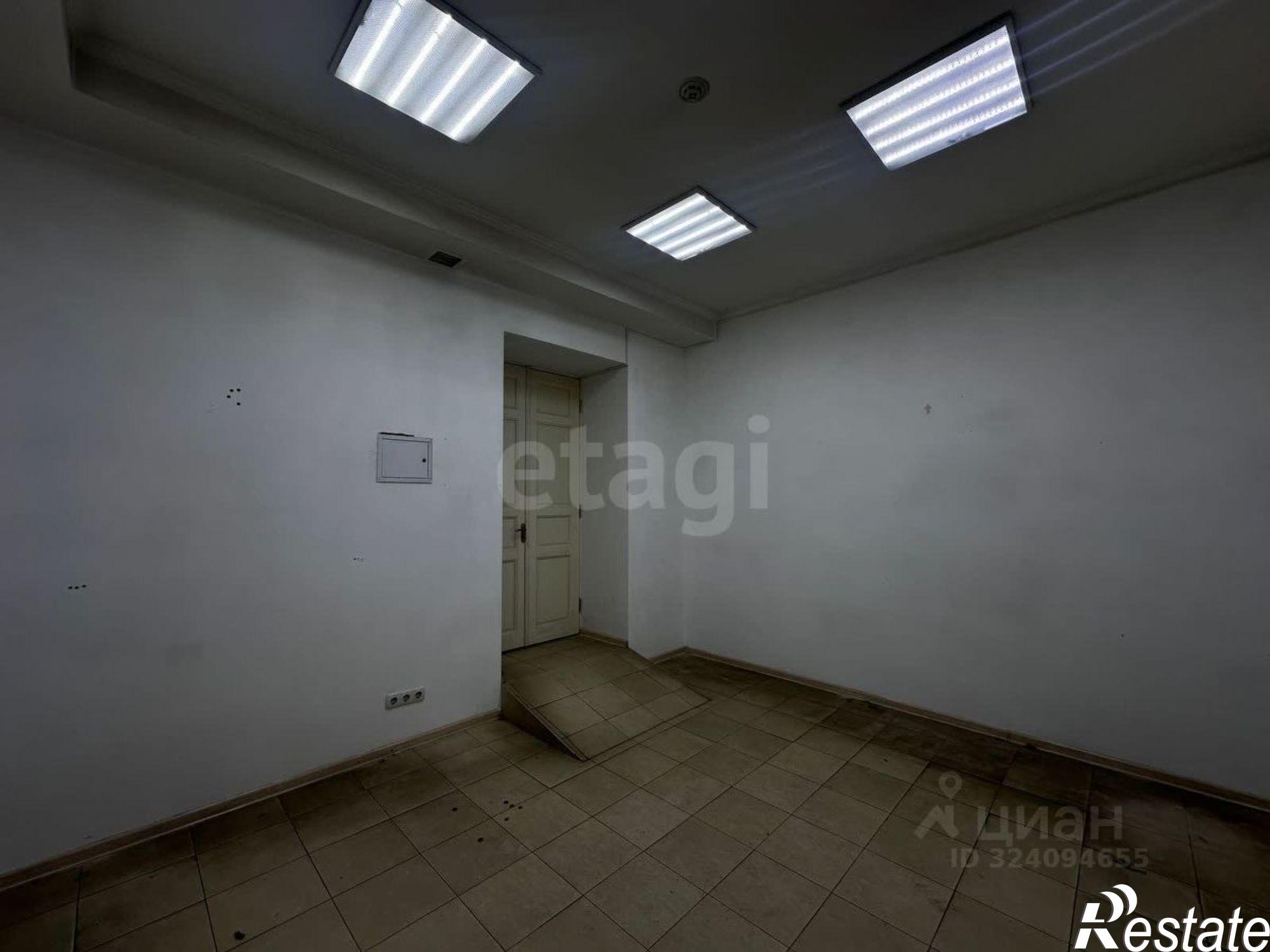 Сдать офис, помещение под офис за 220 004 рублей на проспект Кирова, 34