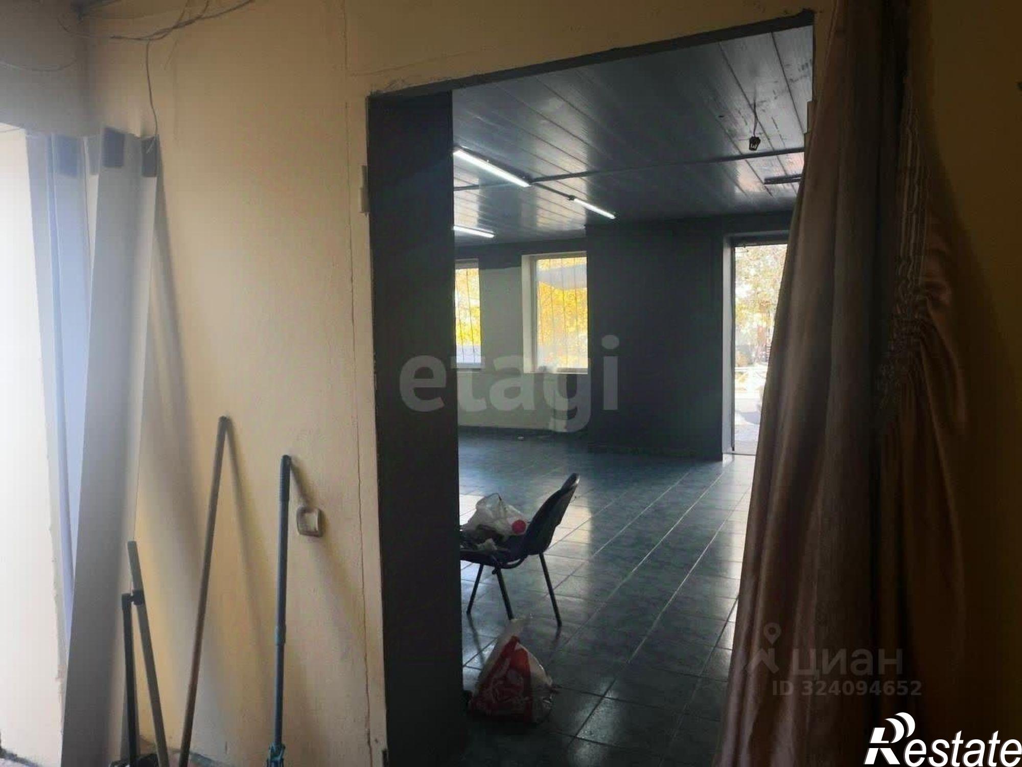 Сдать торговое помещение за 130 004 рублей на Залесская улица, 101